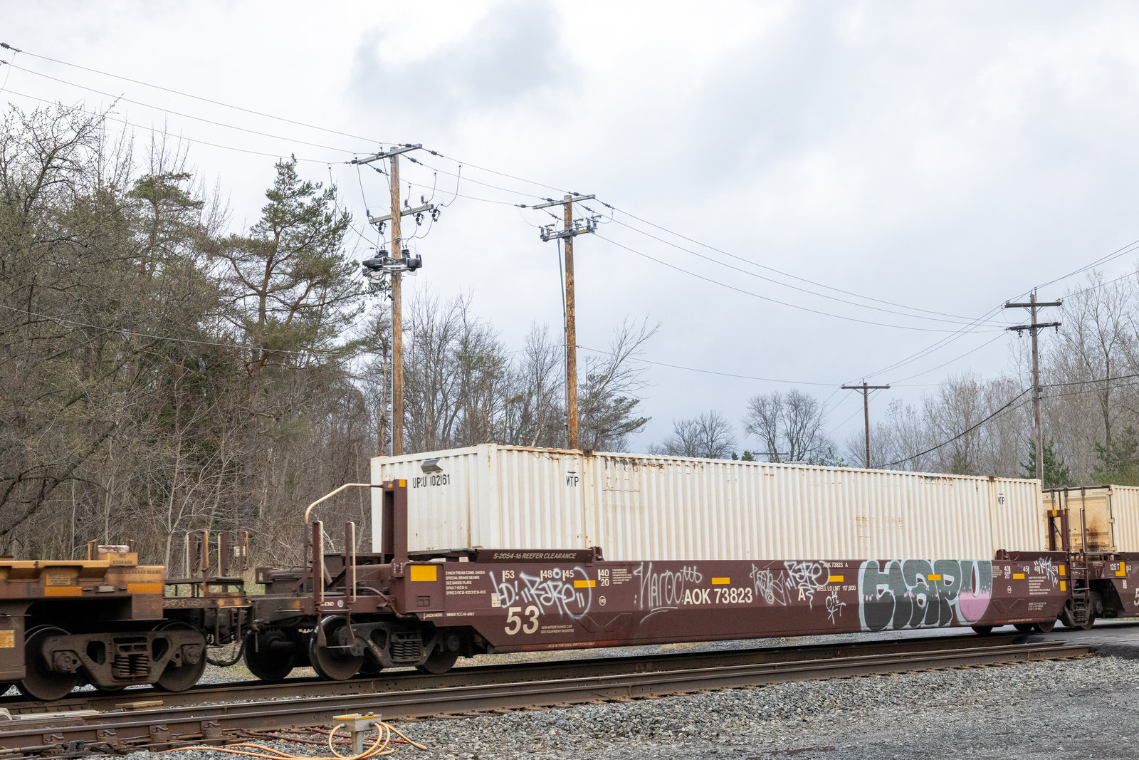 AOK 73823A