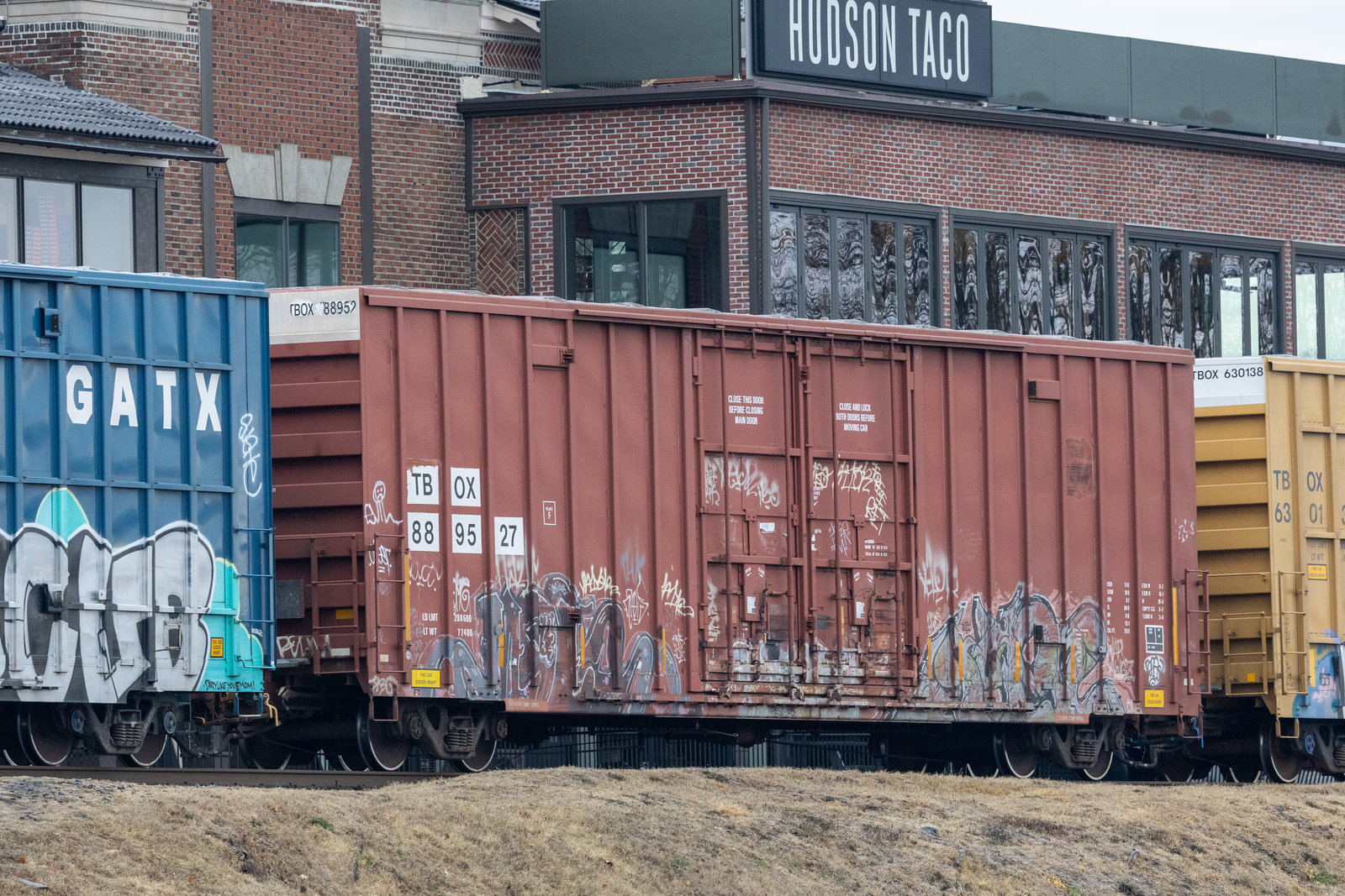 TBOX 889527