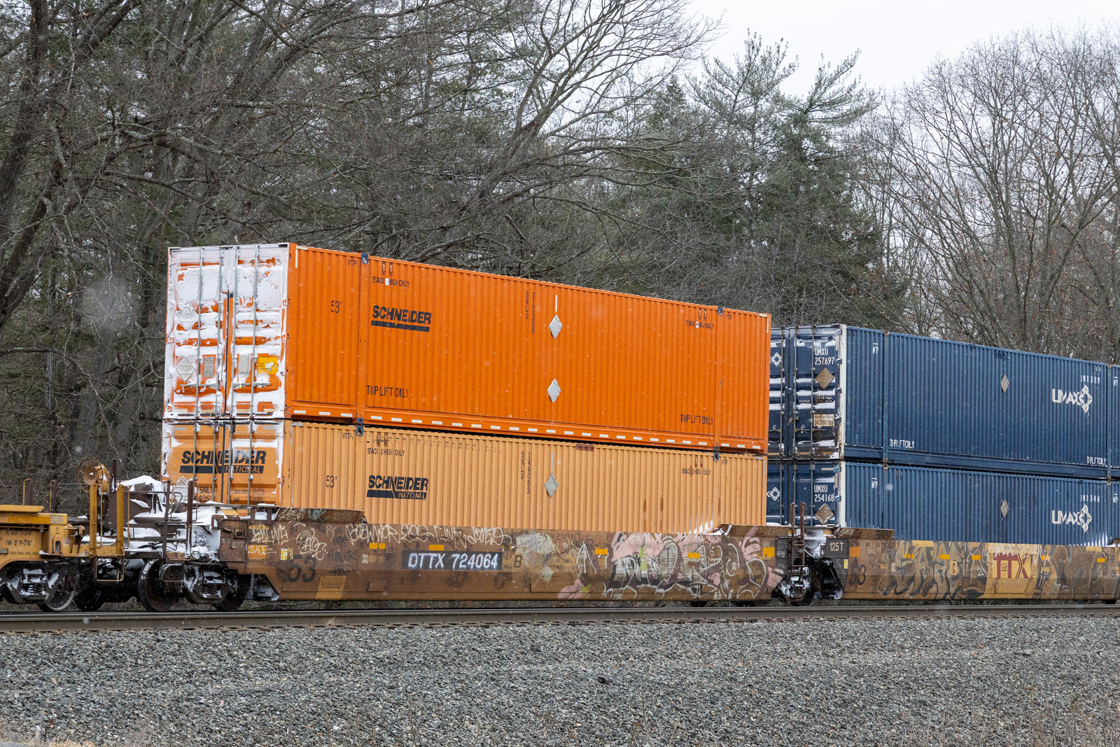 DTTX 724064B