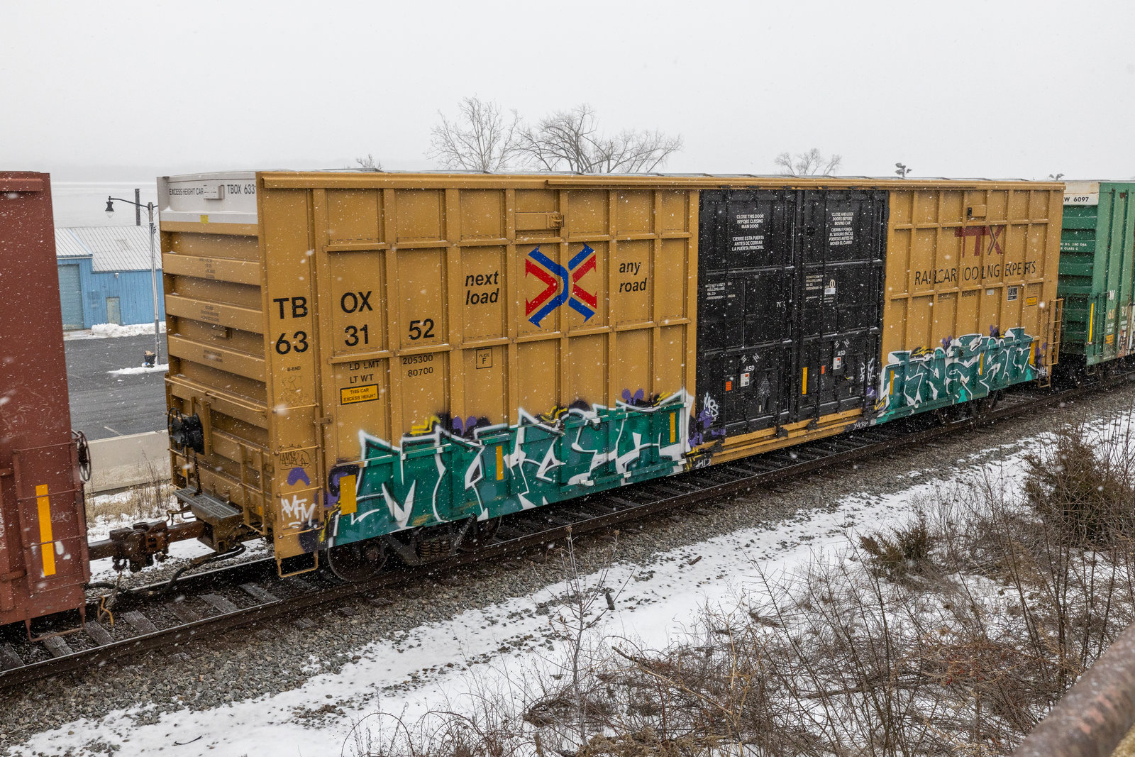 TBOX 633152