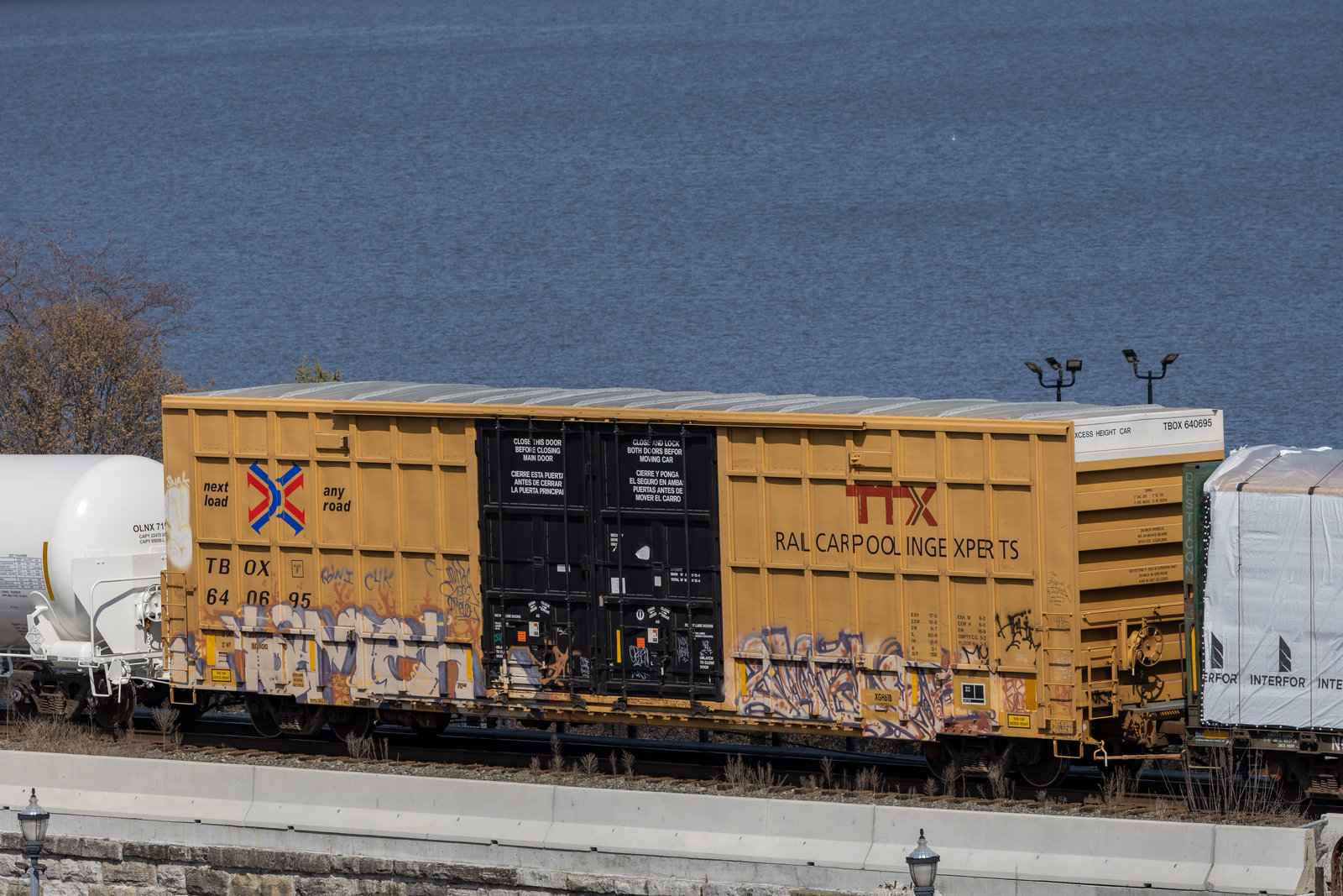 TBOX 640695