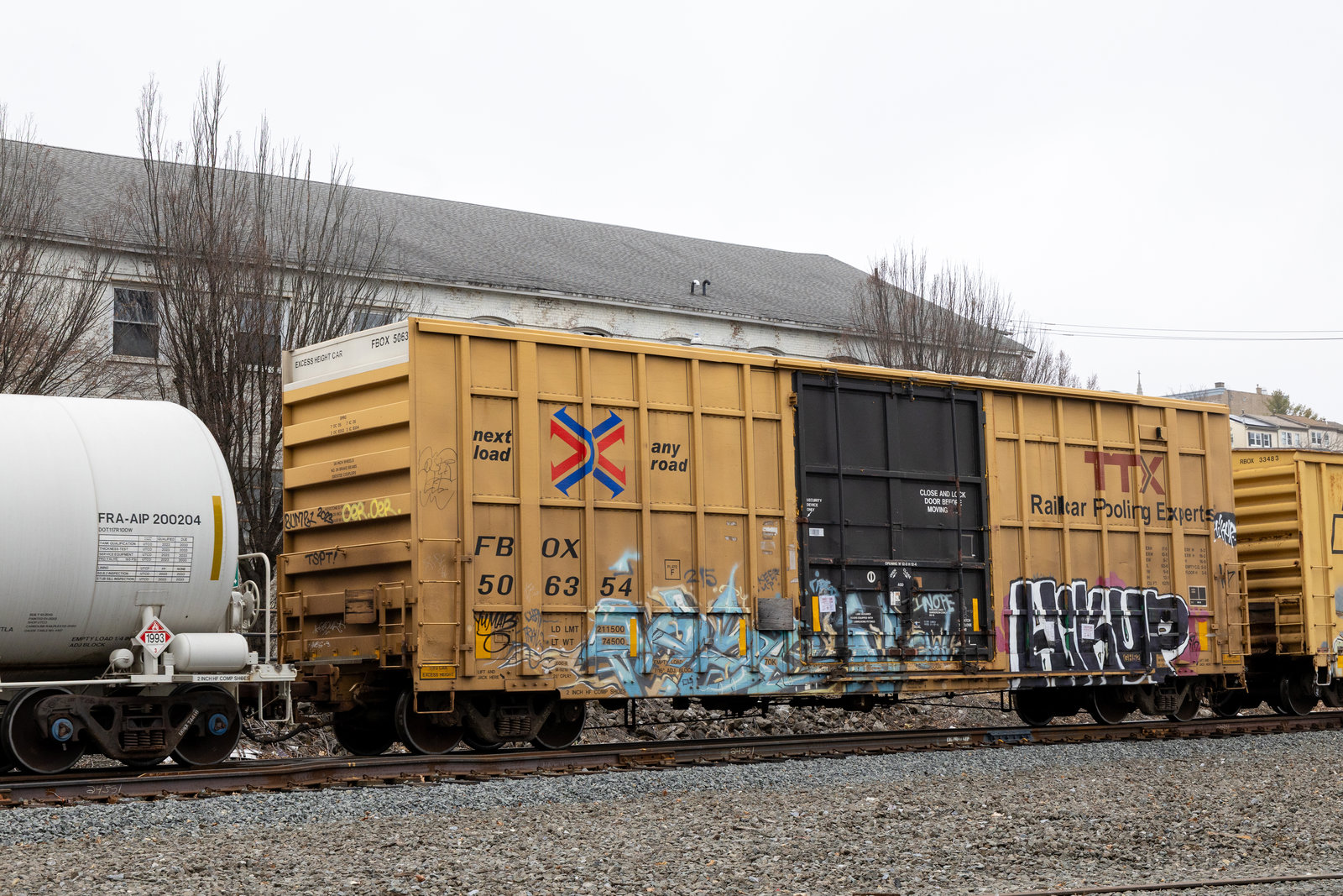 FBOX 506354