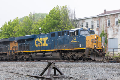 CSXT 851
