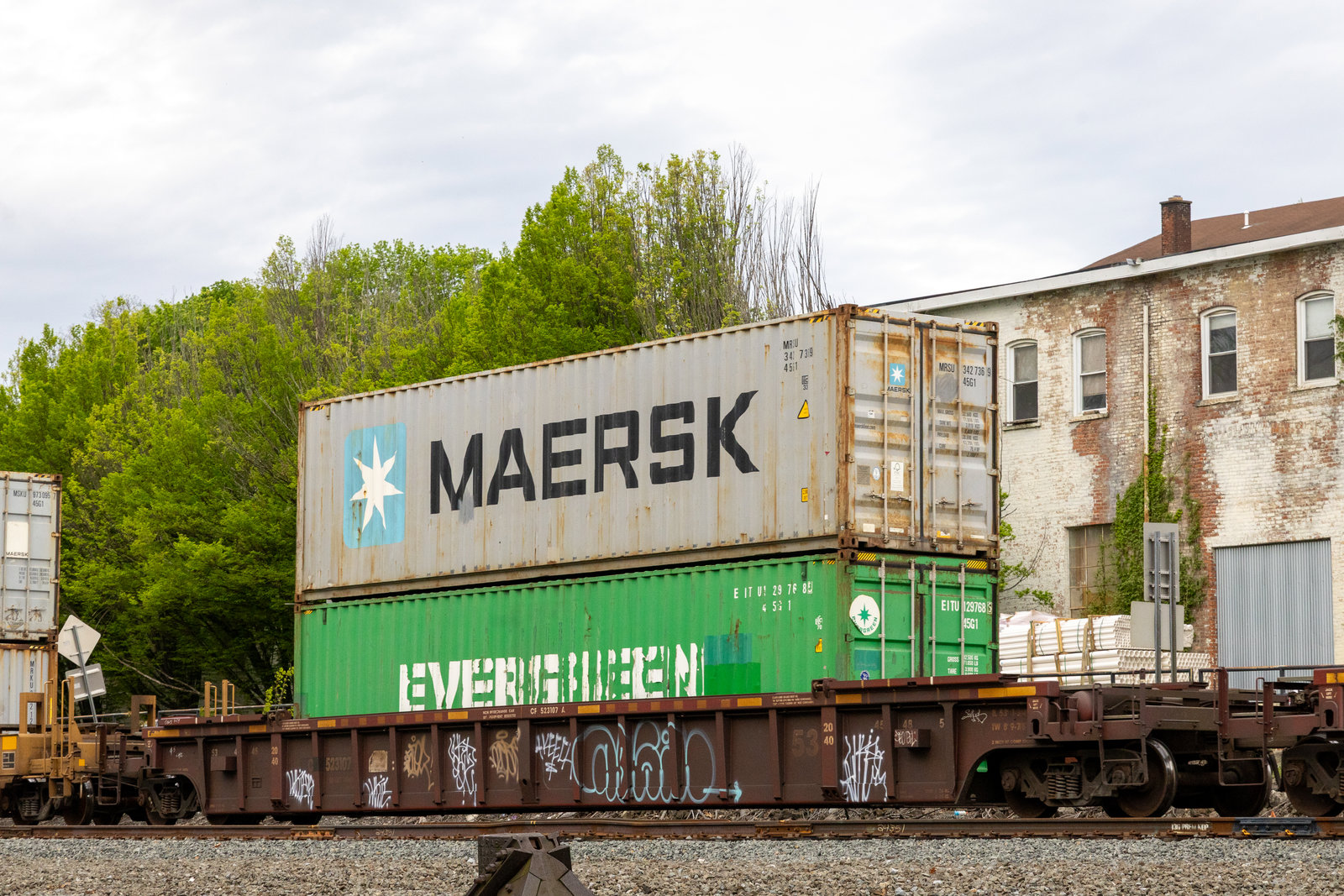 CP 523107A