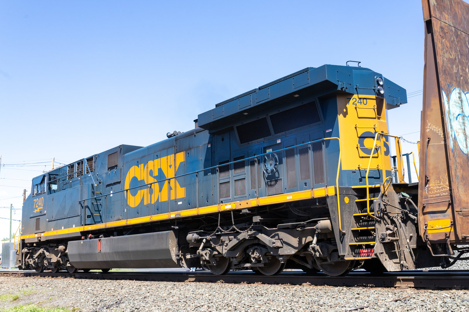 CSXT 7240