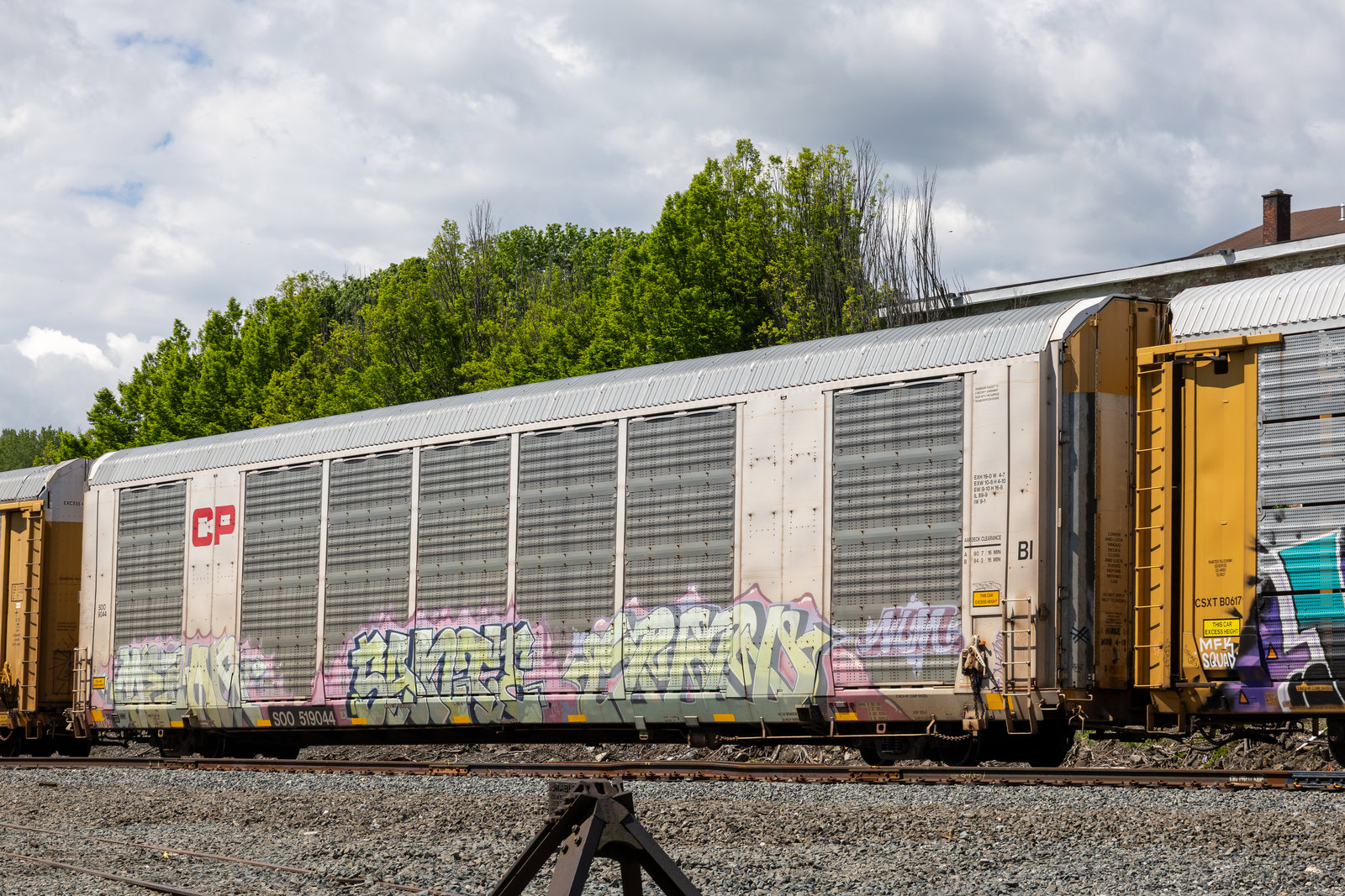 SOO 519044