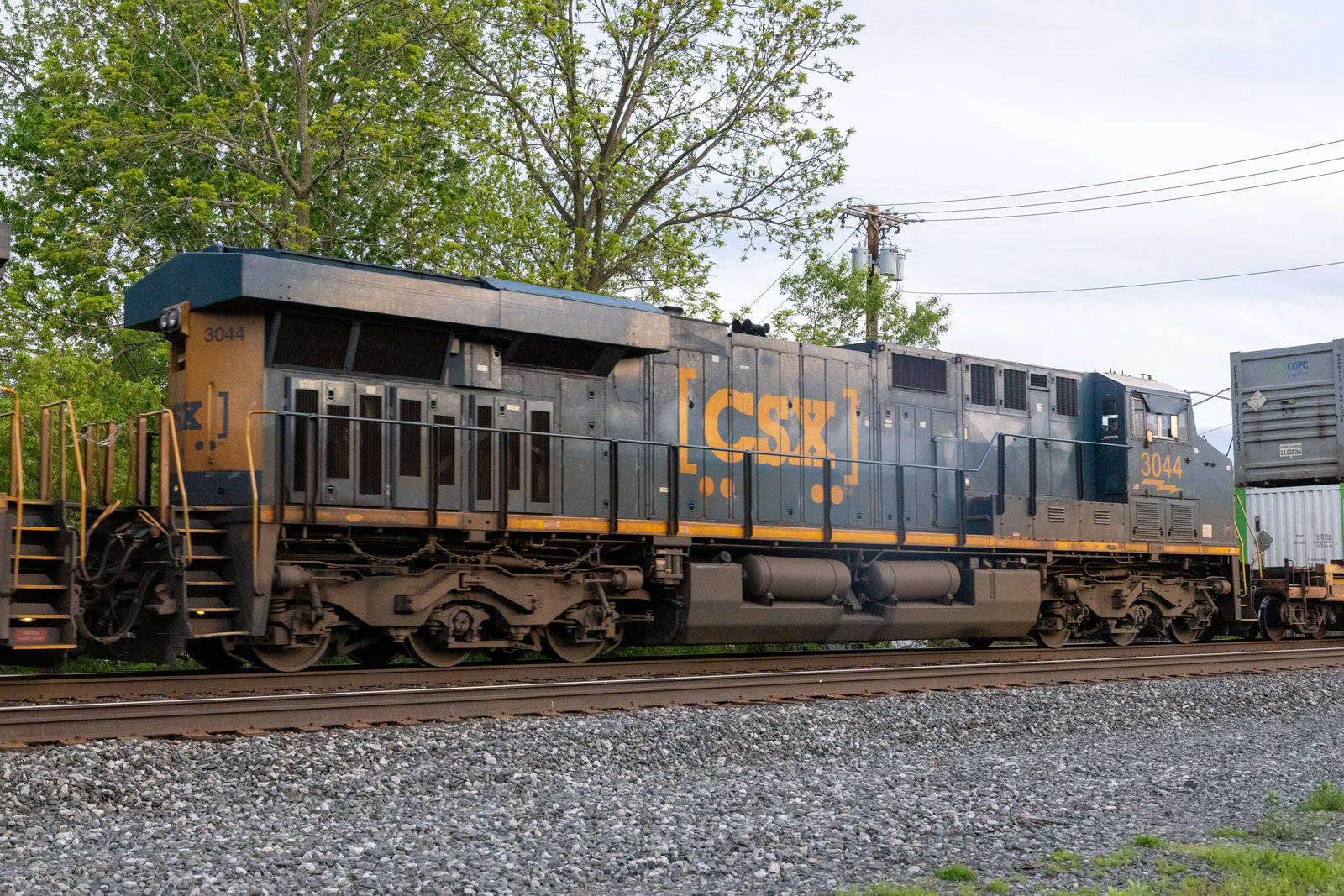 CSXT 3044