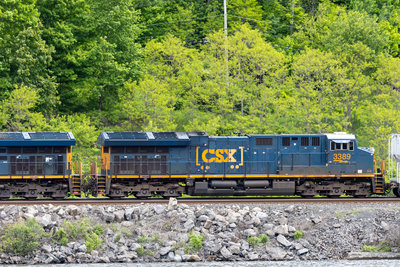 CSXT 3389