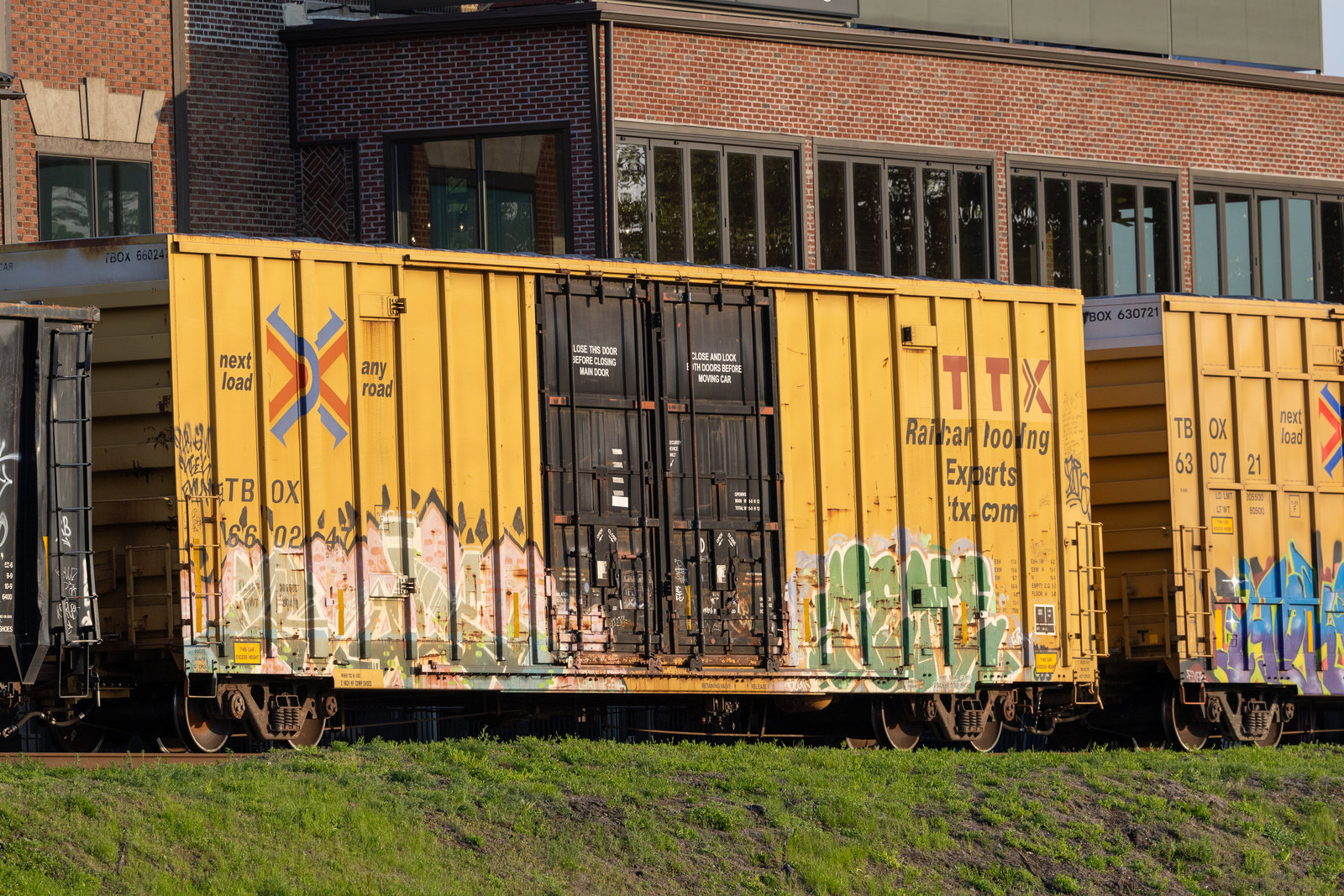 TBOX 660247