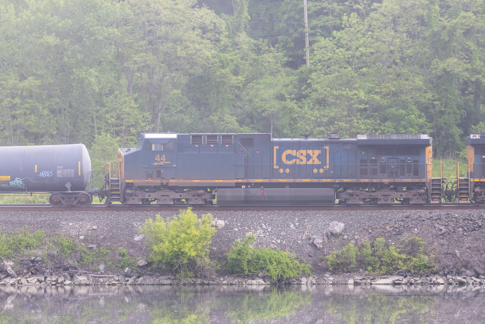 CSXT 44