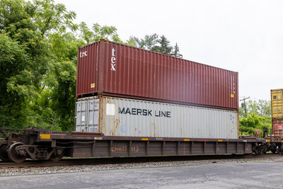 CN 677113A