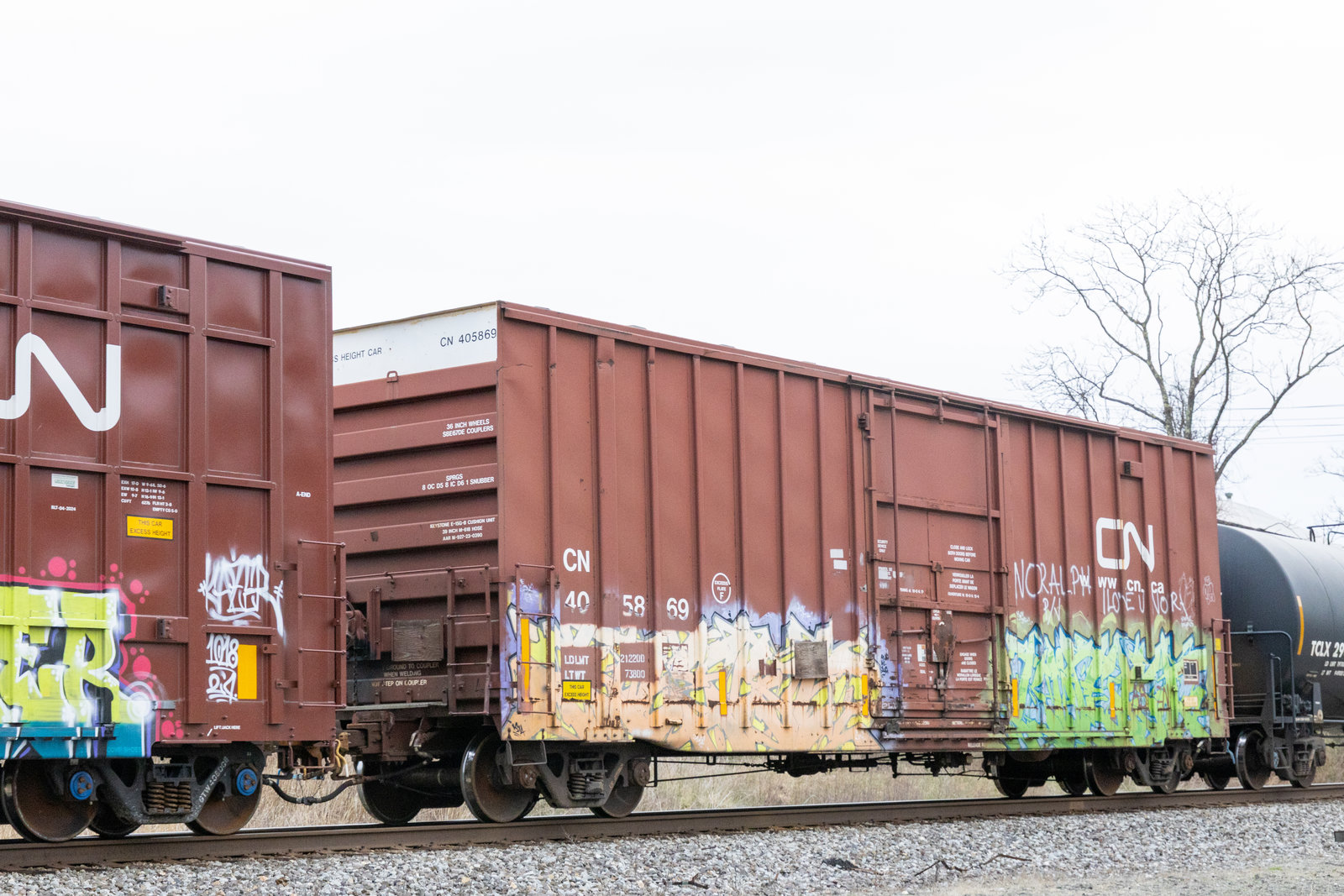 CN 405869