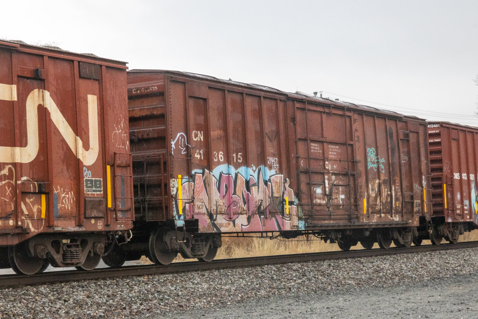 CN 413615