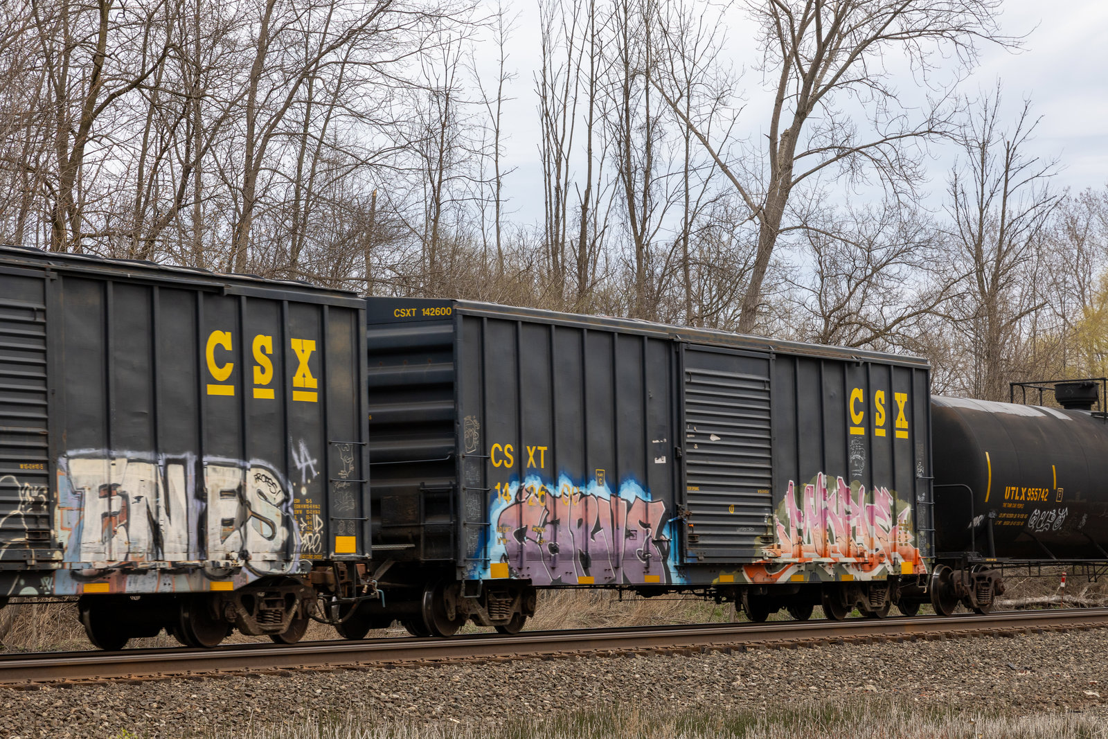 CSXT 142600
