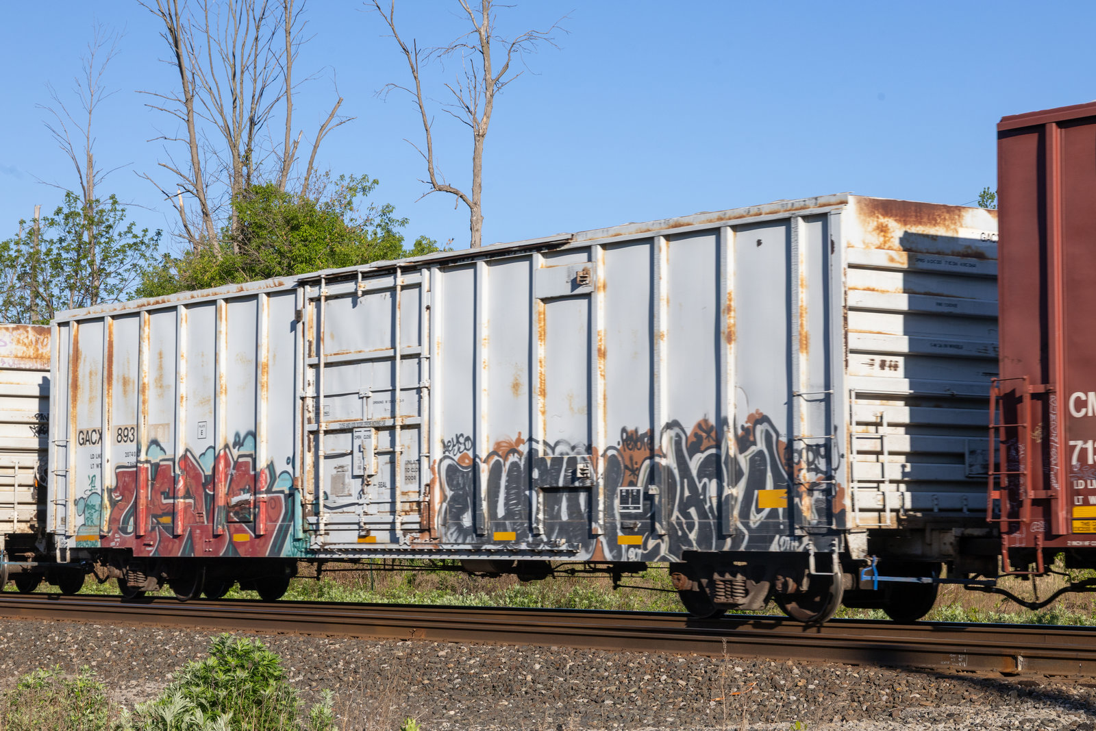 GACX 893