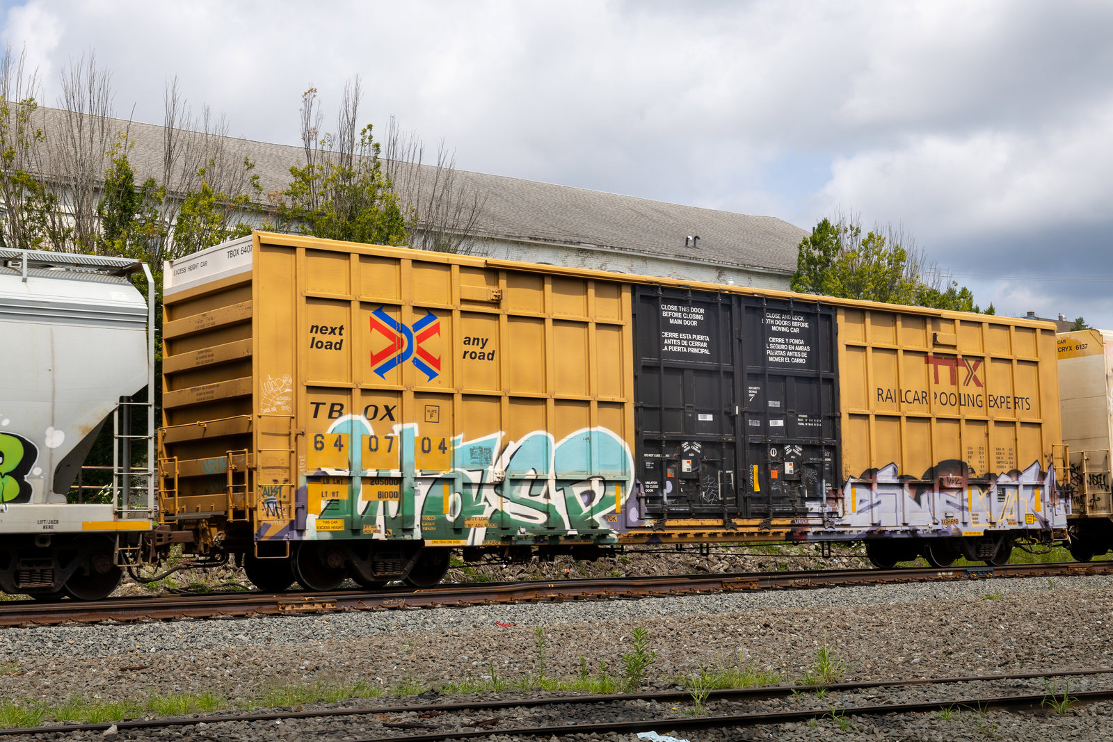 TBOX 640704