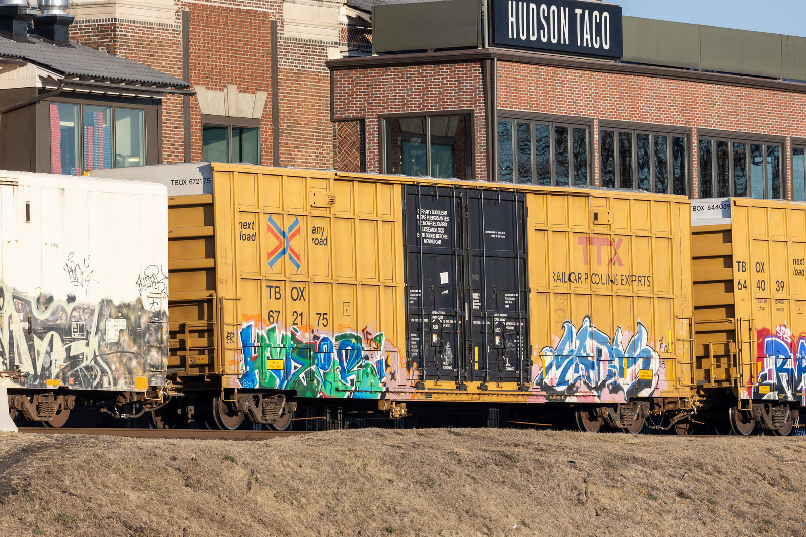 TBOX 672175