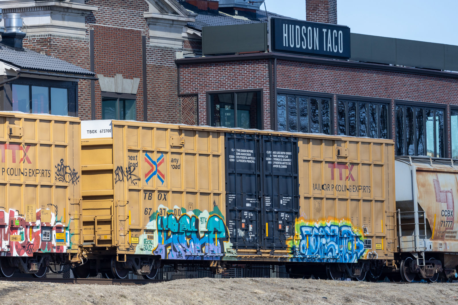 TBOX 673700