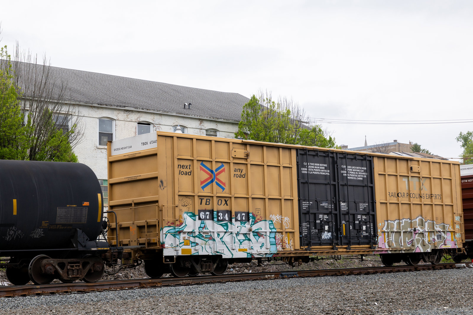 TBOX 673447