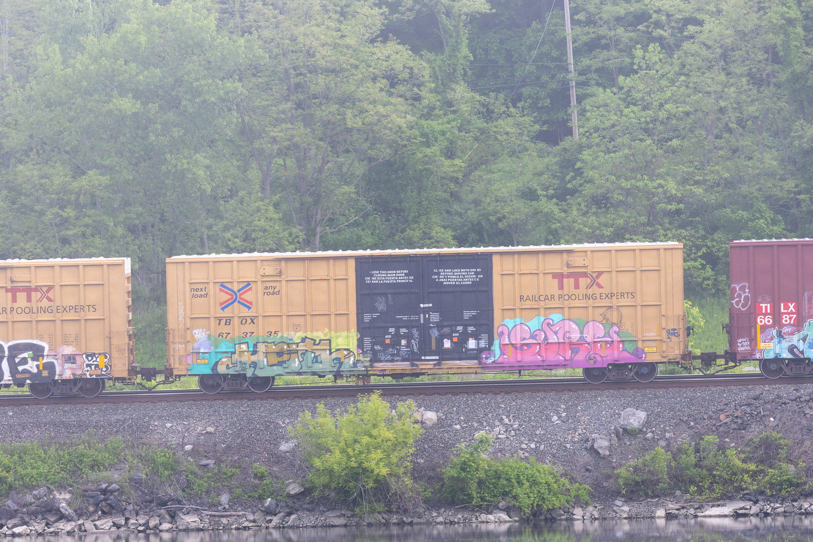 TBOX 673735