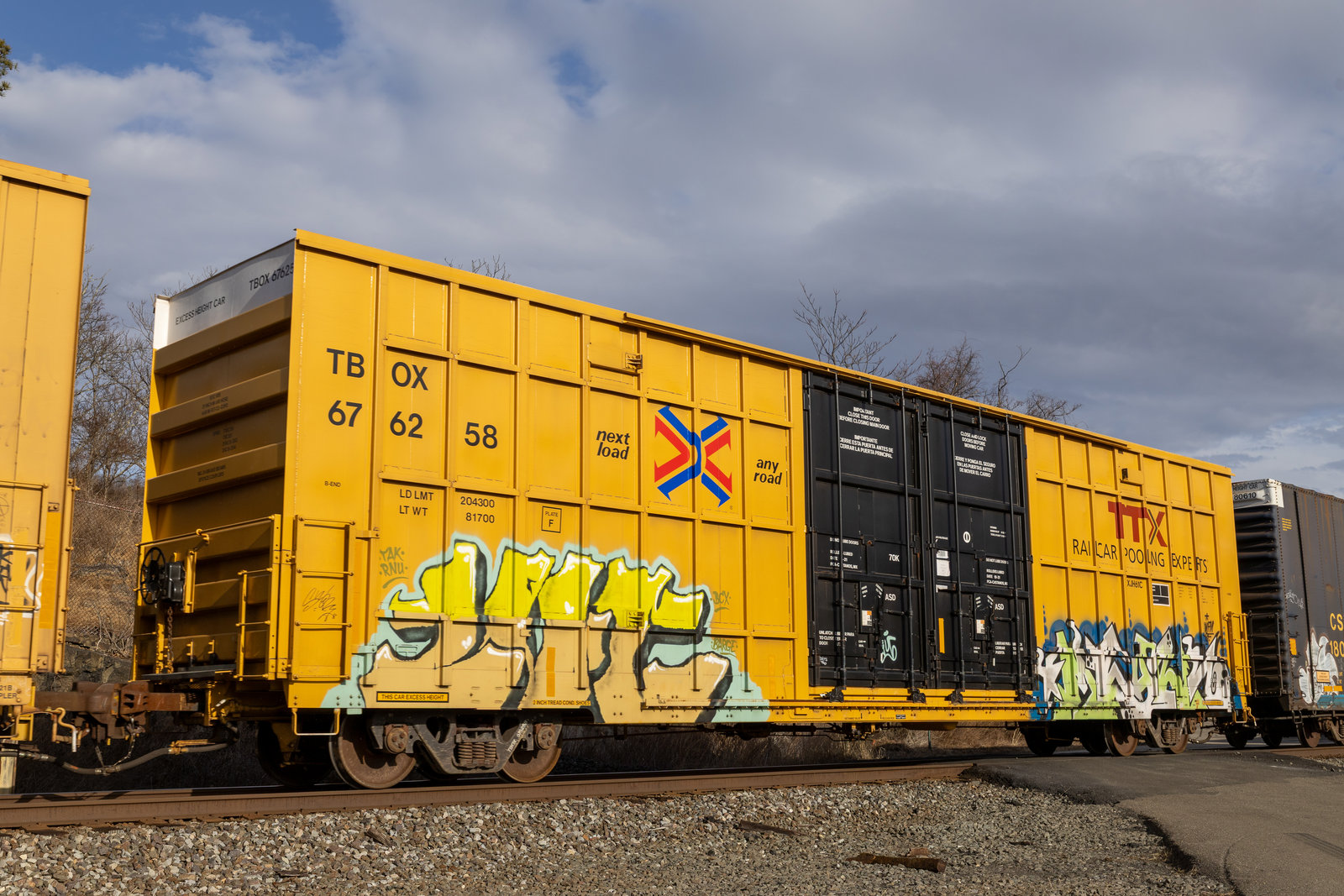 TBOX 676258