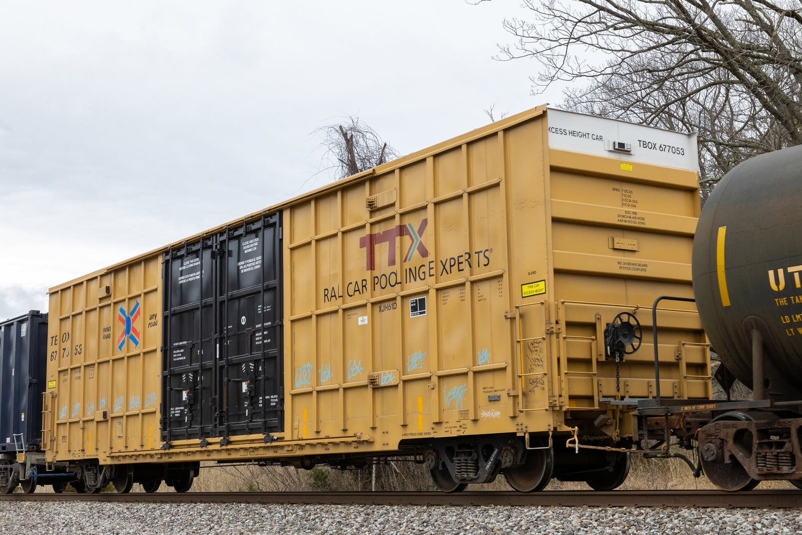 TBOX 677053