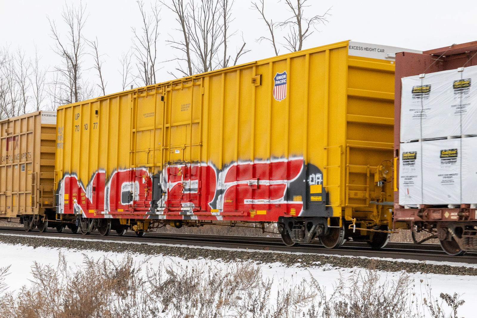 UP 701077