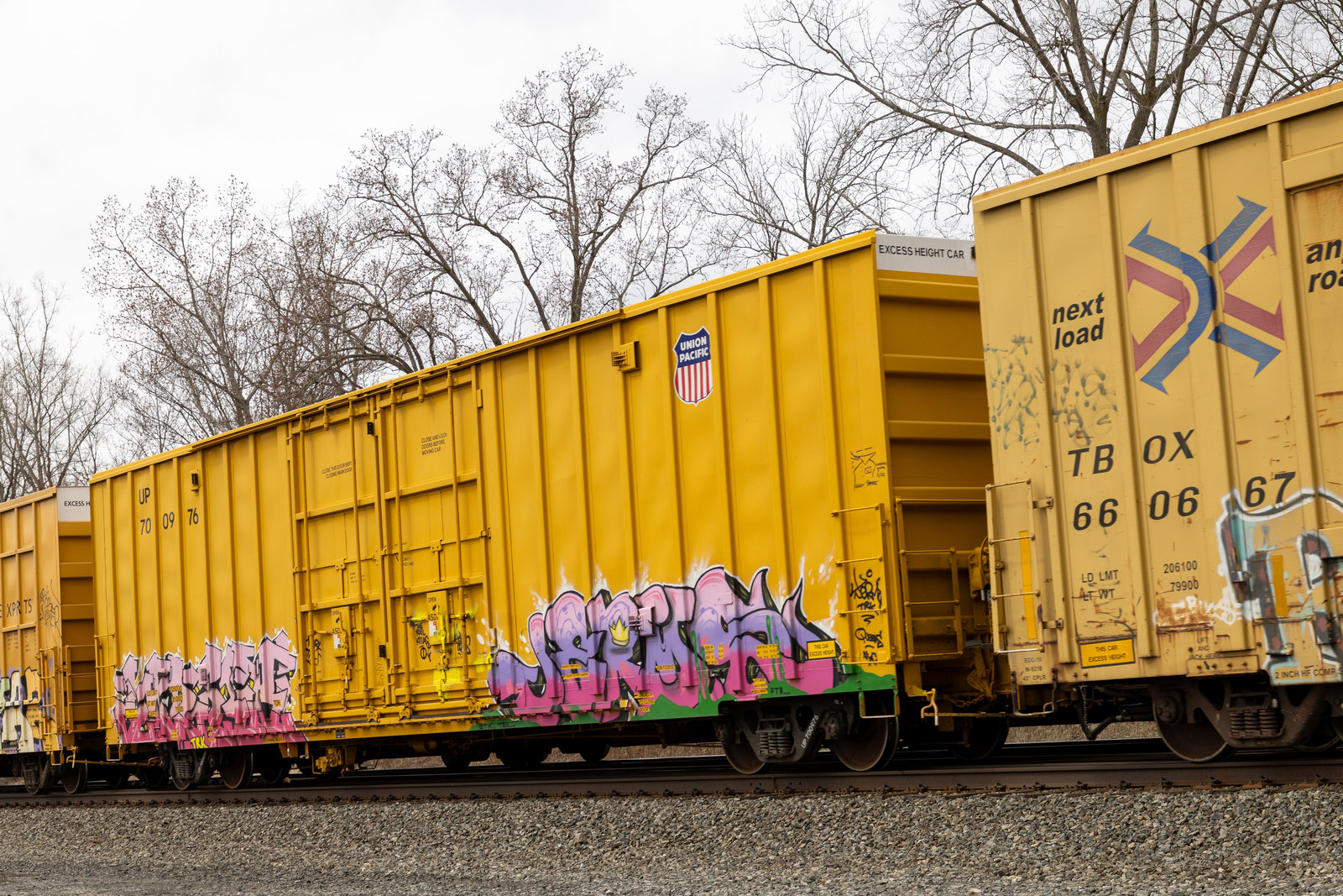 UP 700976