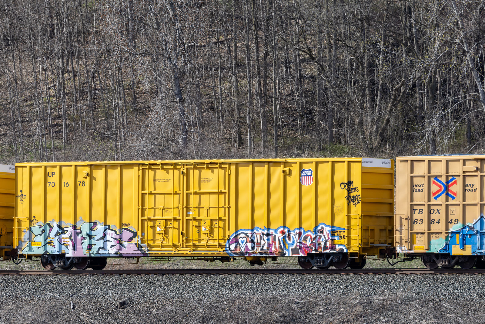 UP 701678