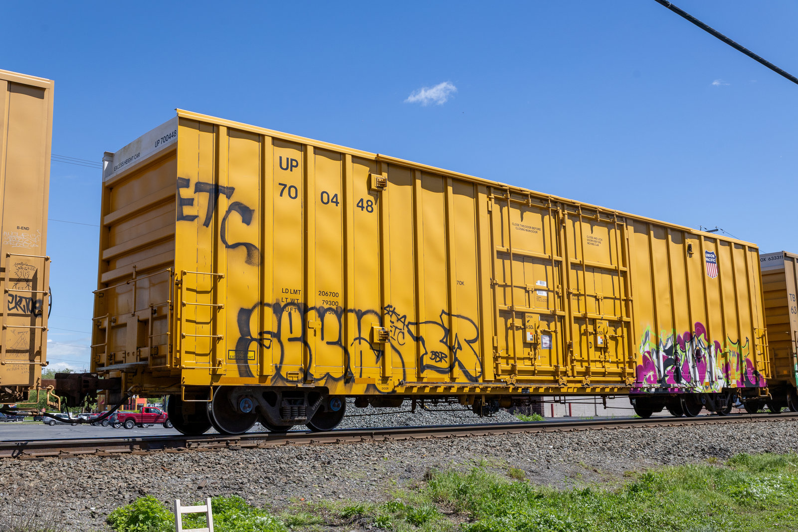 UP 700448