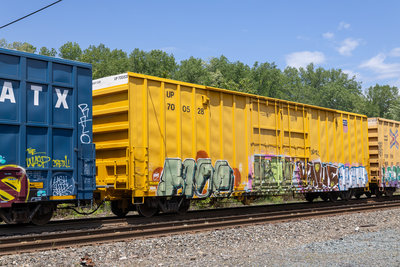 UP 700528