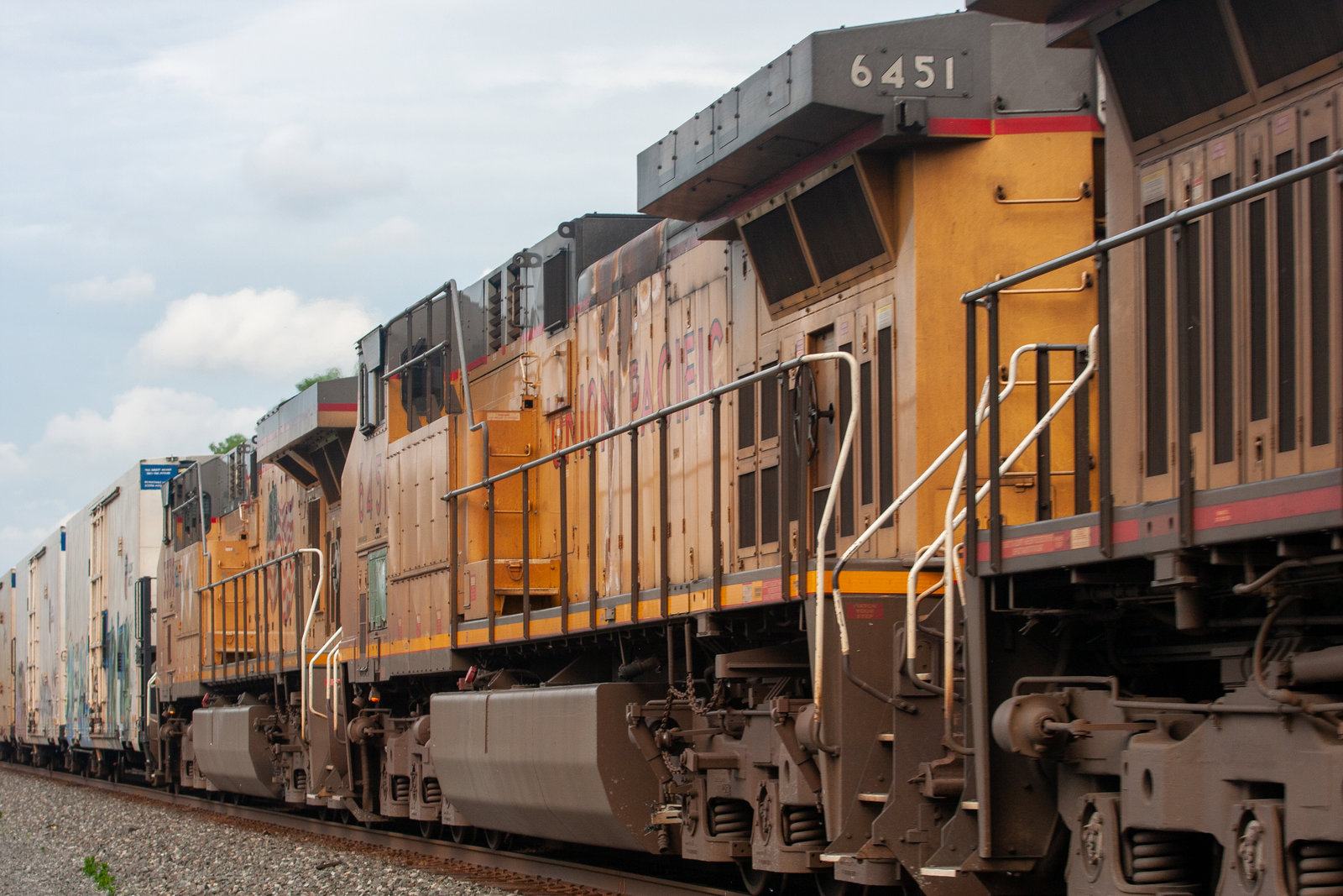 UP 6451