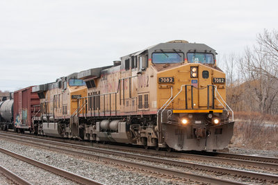 UP 7082