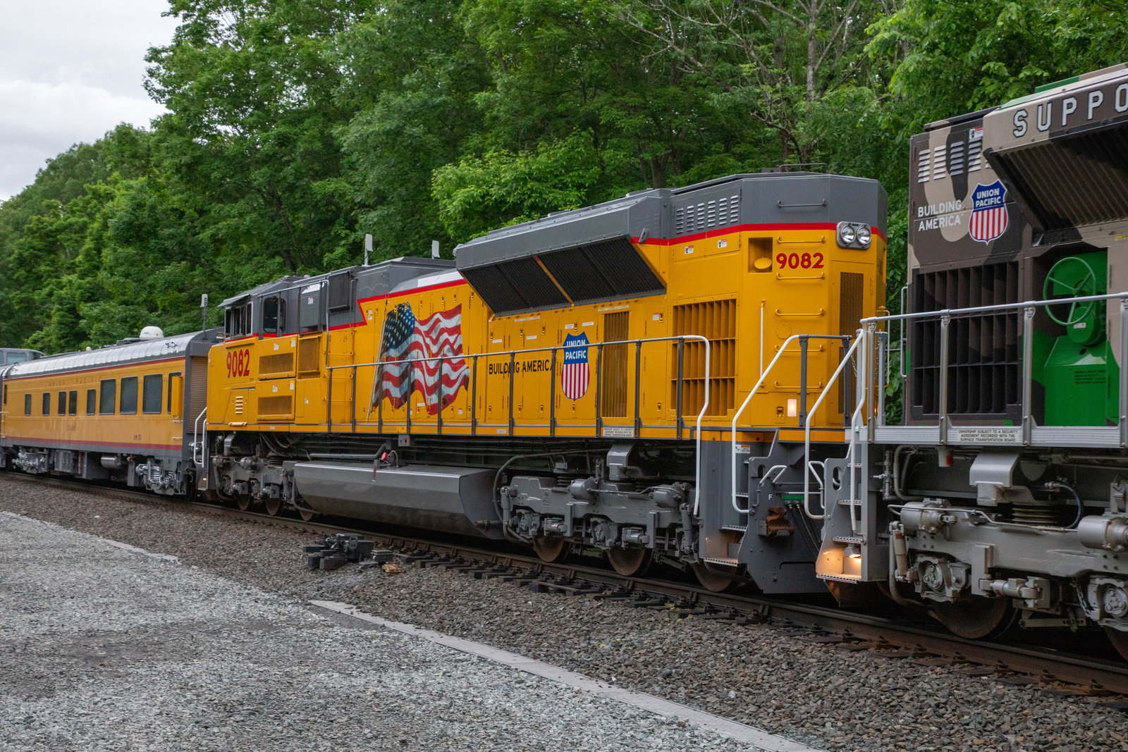 UP 9082