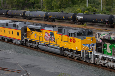 UP 9090