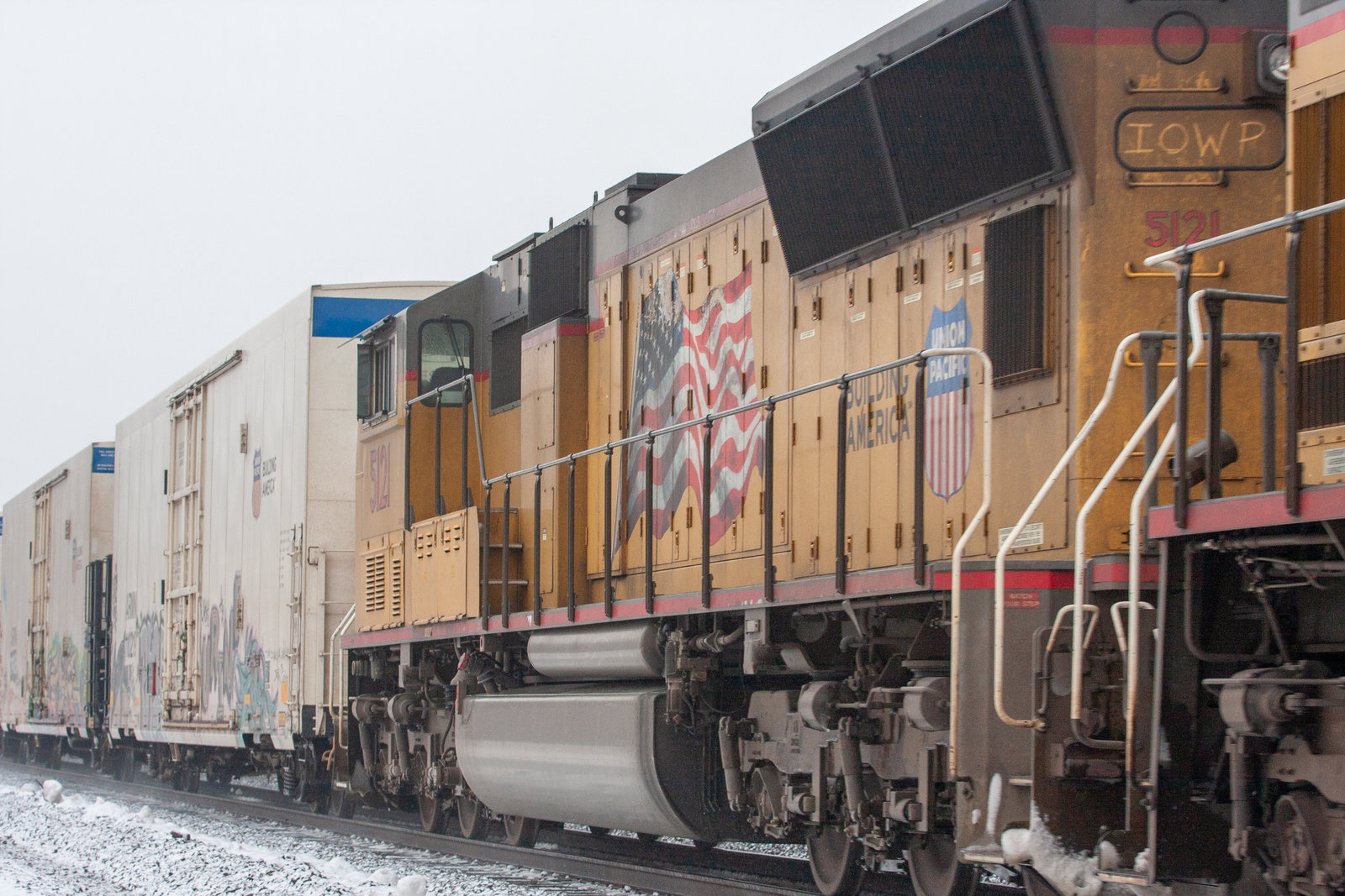 UP 5121