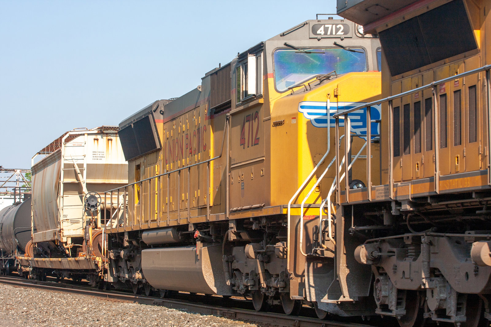 UP 4712