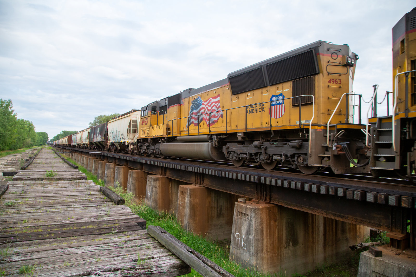 UP 4963