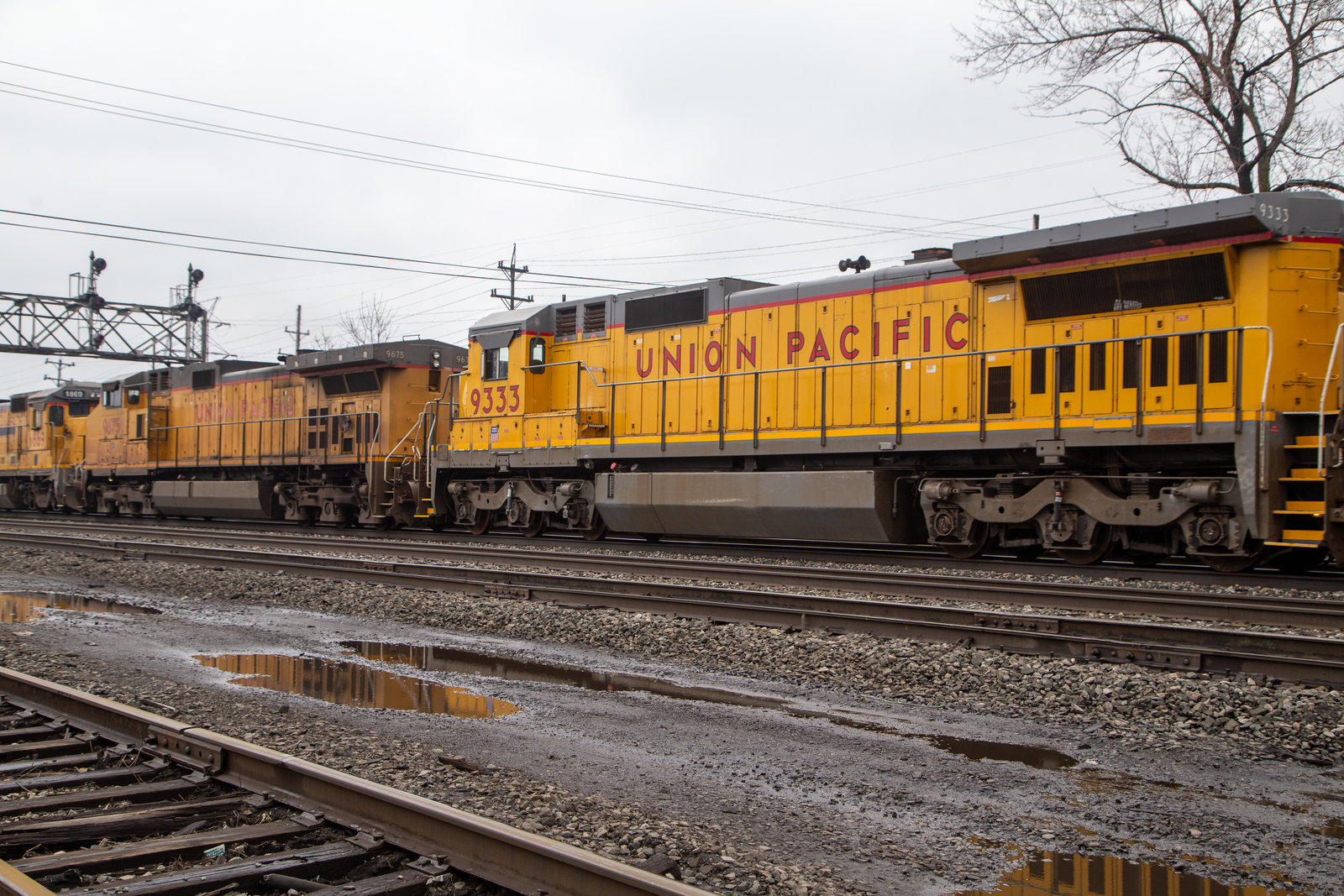 UP 9333