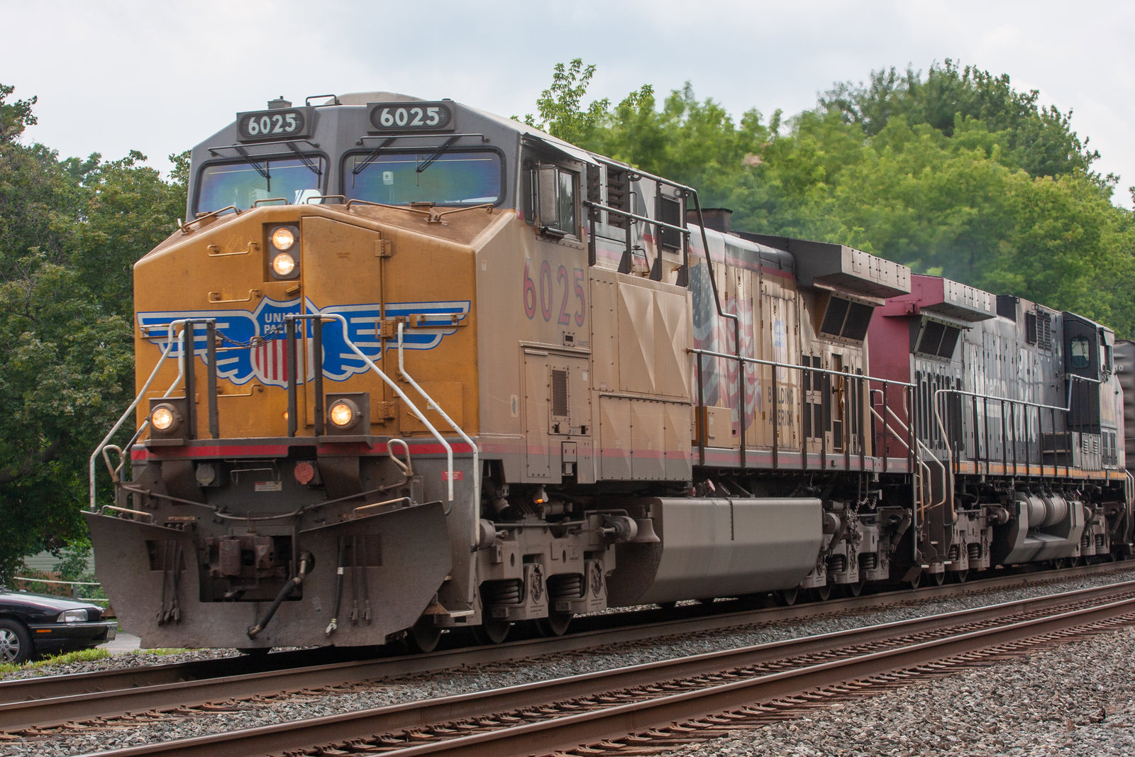 UP 6025