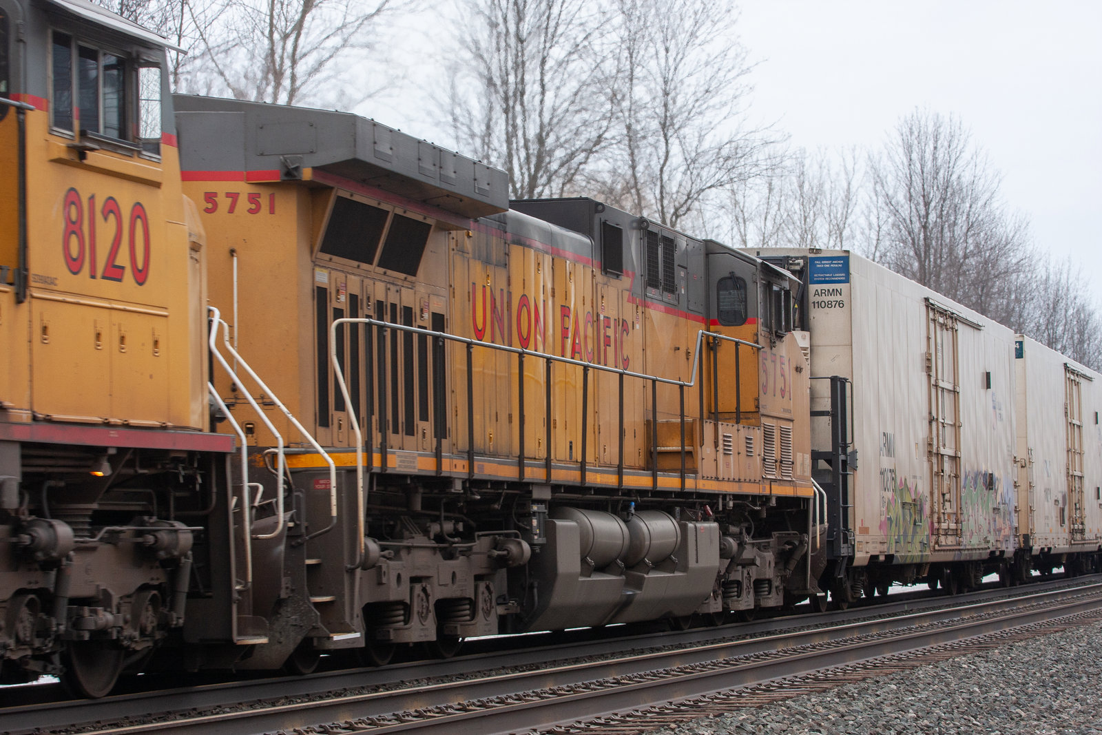 UP 5751