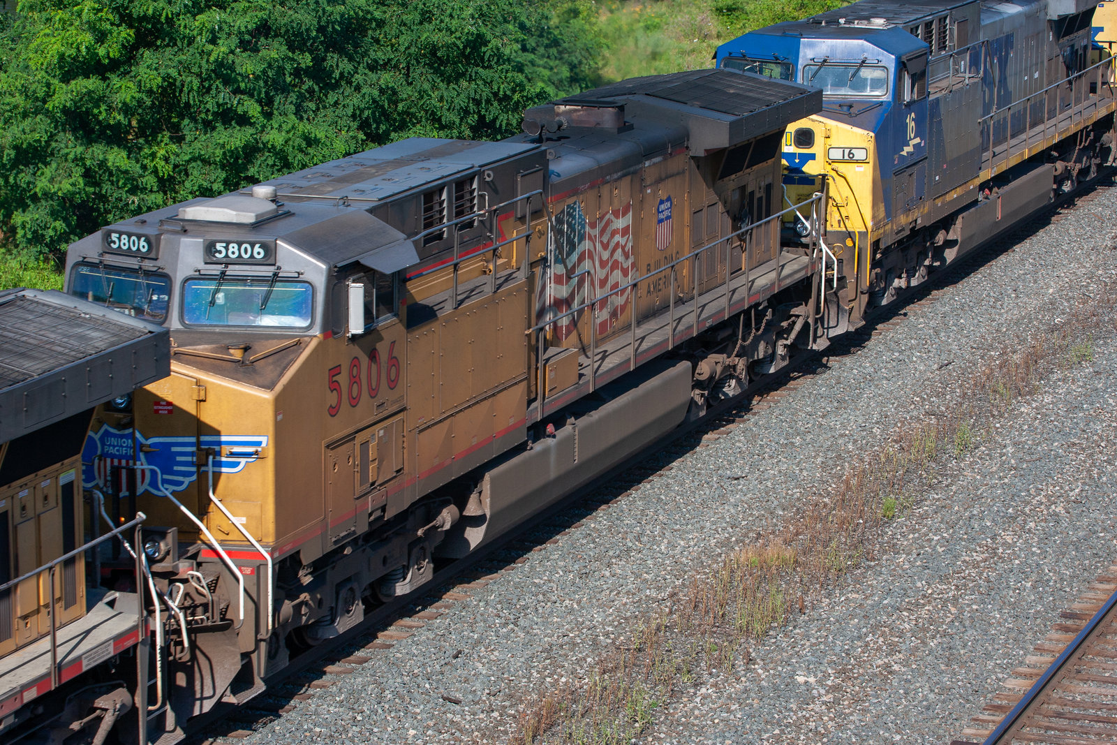 UP 5806