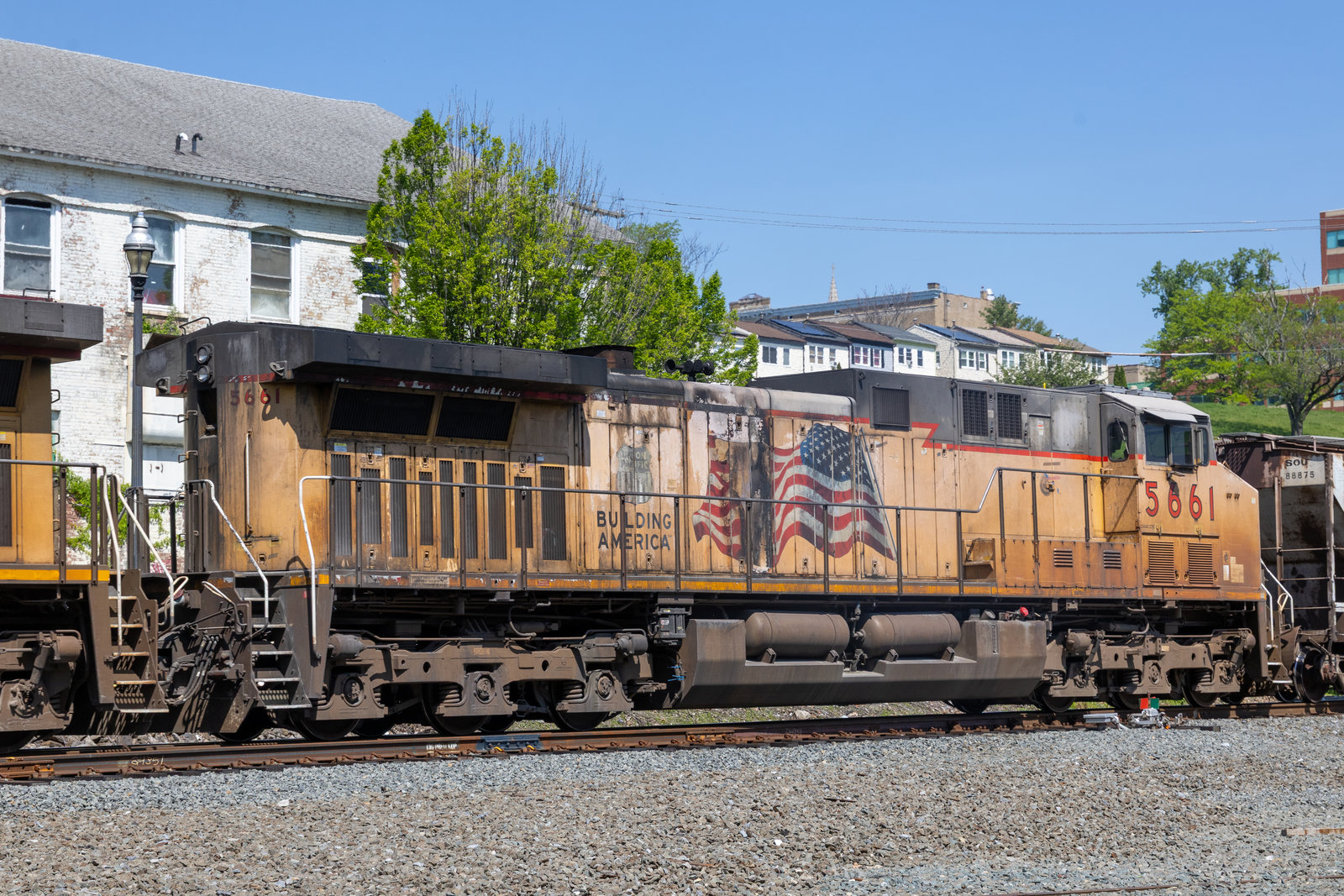 UP 5661