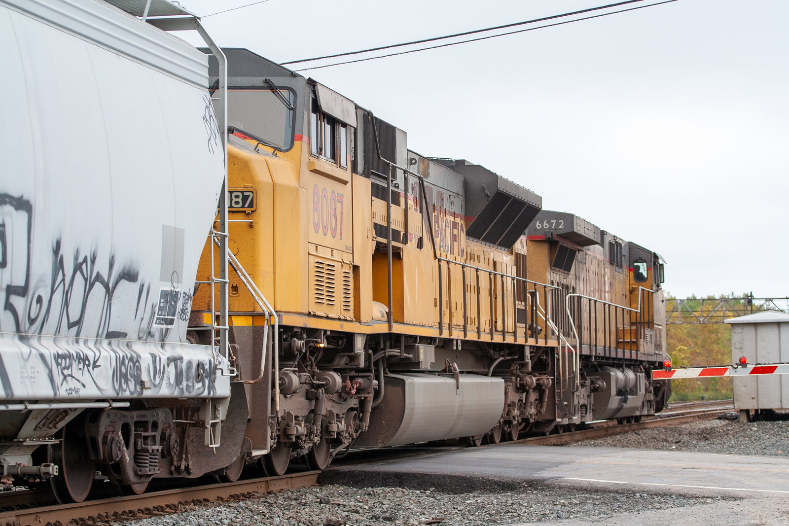 UP 8087
