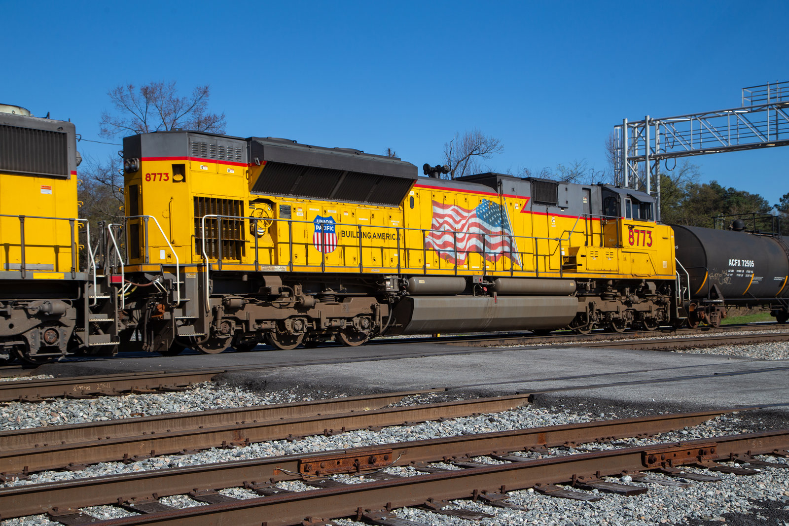 UP 8773