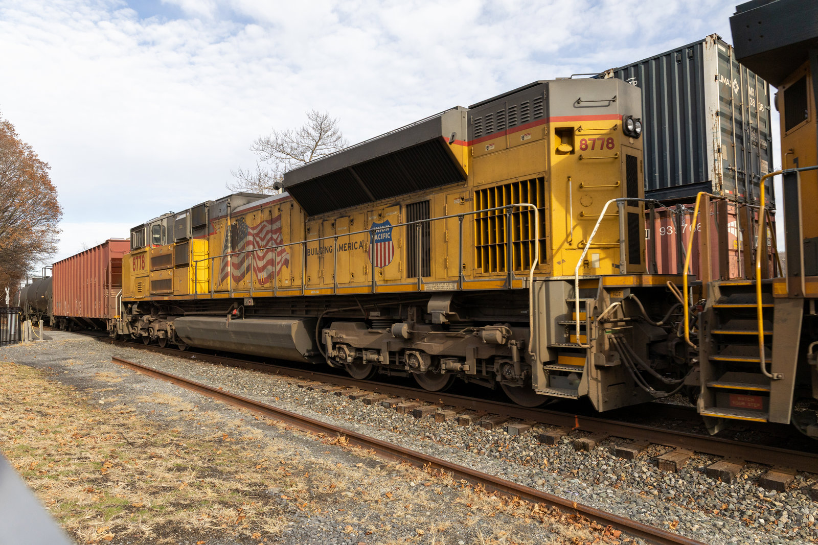 UP 8778