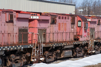 LAL 321