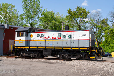 DL 1044