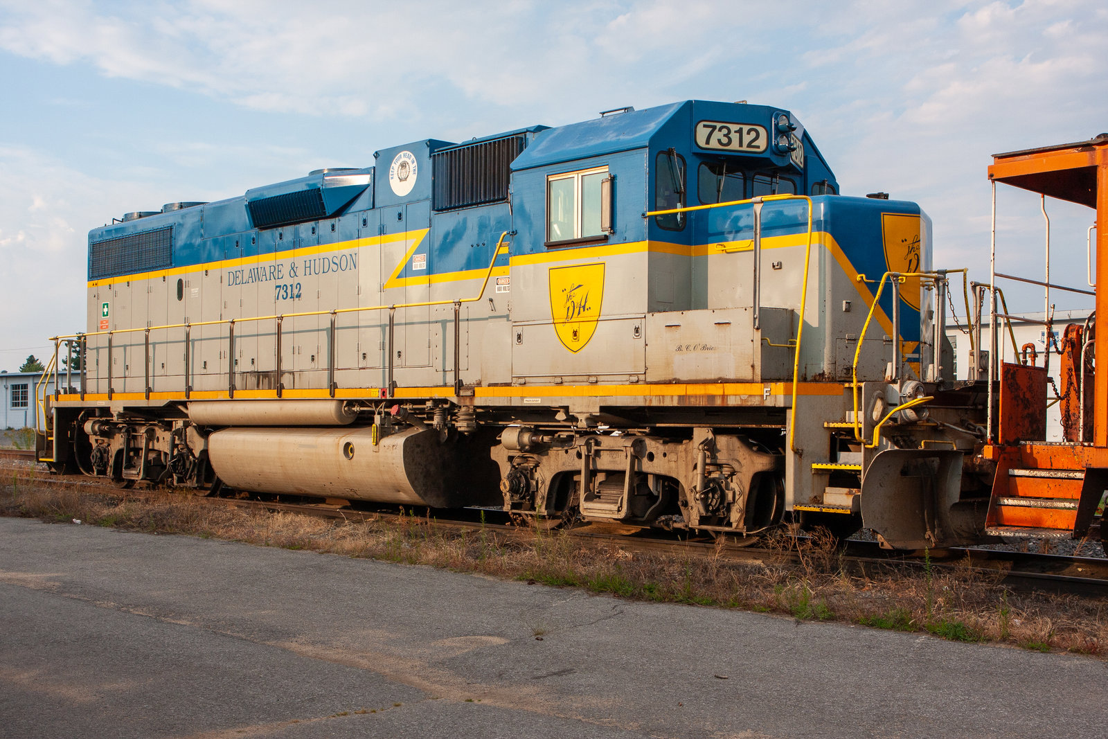DH 7312