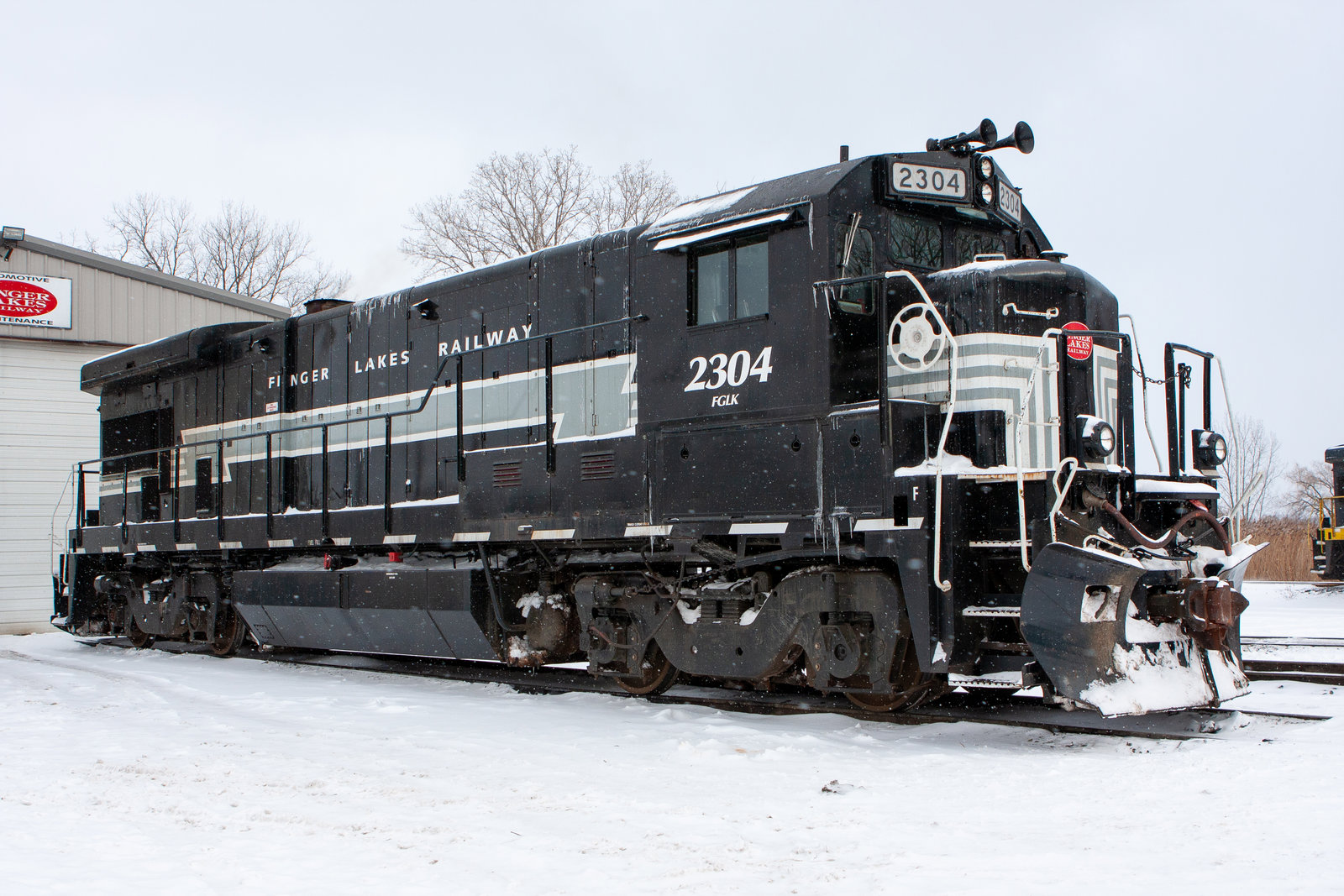 FGLK 2304